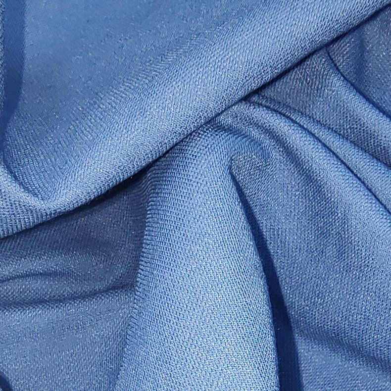 V�vet kr�lfri viskose // Bl�