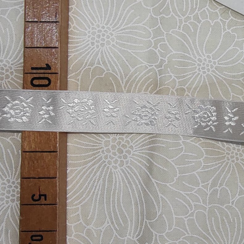 B�nd // Wedding rose