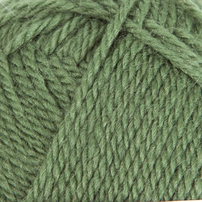 KAMPGARN // Gr�n Nr. 0945