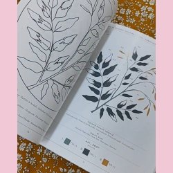 THE FORESTER'S WALL // DMC Broderi bog