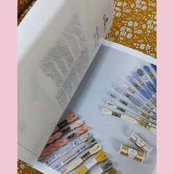  DOLLFUS MIEG &amp; CIE leaf // DMC Broderi bog