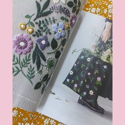 THE PLEASURE OF THE WORLD// Japansk Broderi bog