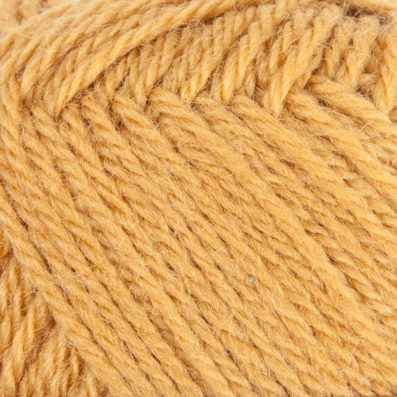 KAMPGARN // Senneps Gul Nr. 1212