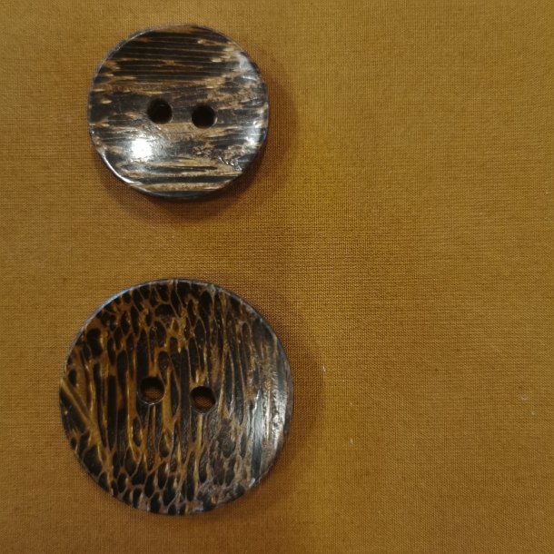 Tr mrk Knap 15 - 25,- (2cm - 3cm)