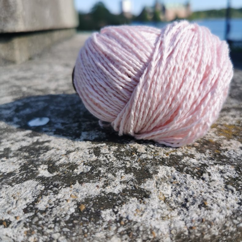  Nr. 4 Lyserd // Bomuld &amp; Silke