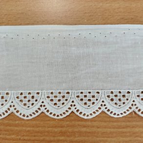 Feston Blonde // Hvid 9cm