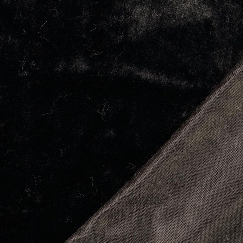 Pels imiteret 149,- Korth�ret Sort nr. 5001