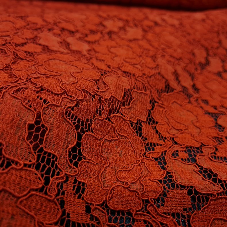 Blonde blomst broderi R�d