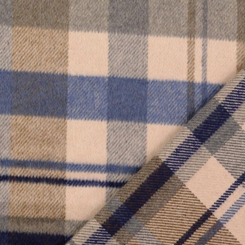 Uld v�vning 199,- Skotsk Tern khaki creme bl�