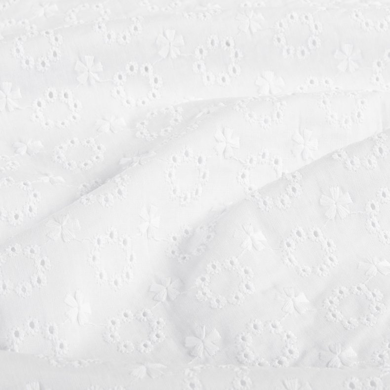 Broderi Anglaise // Julius Hvid