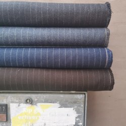 Uld nlestribede 149,- Gr mrk koks