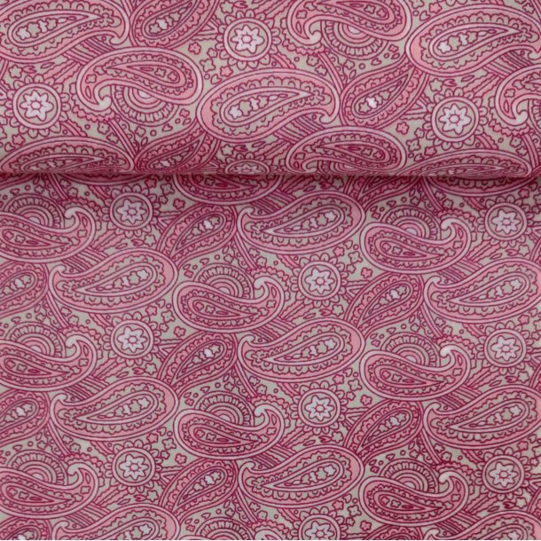 Poplin // Paisley Pink