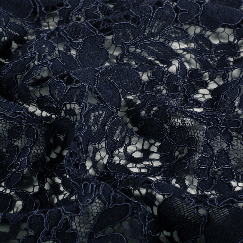 Broderi Blonde // Marine Bl� 8