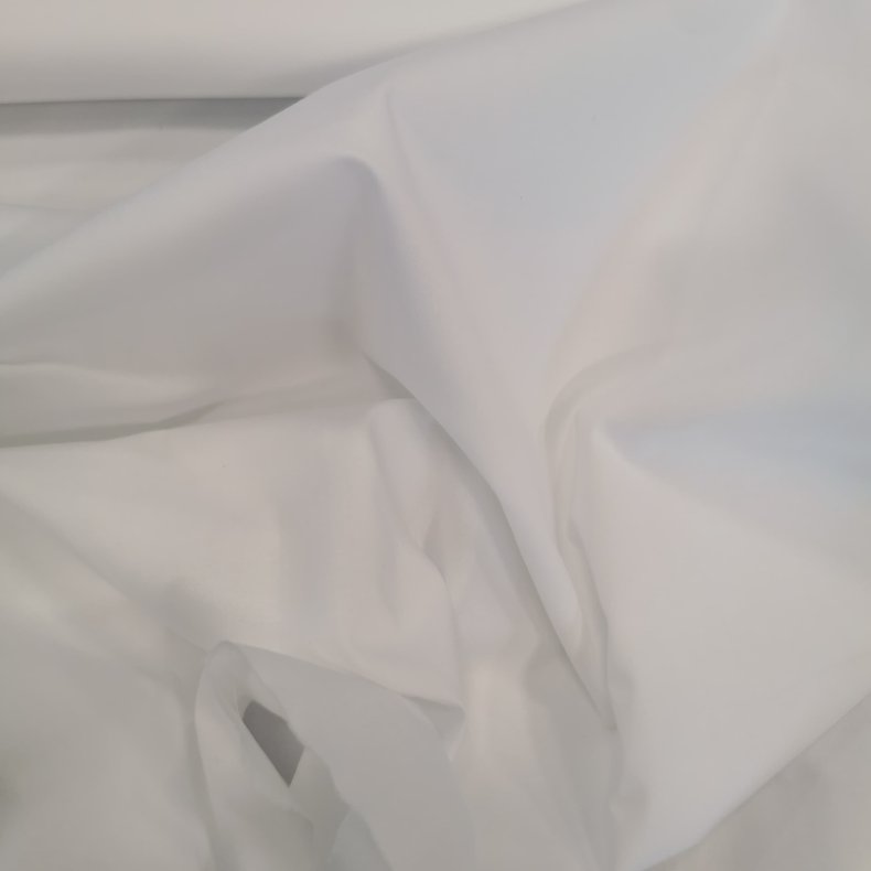 Papertouch // R� hvid