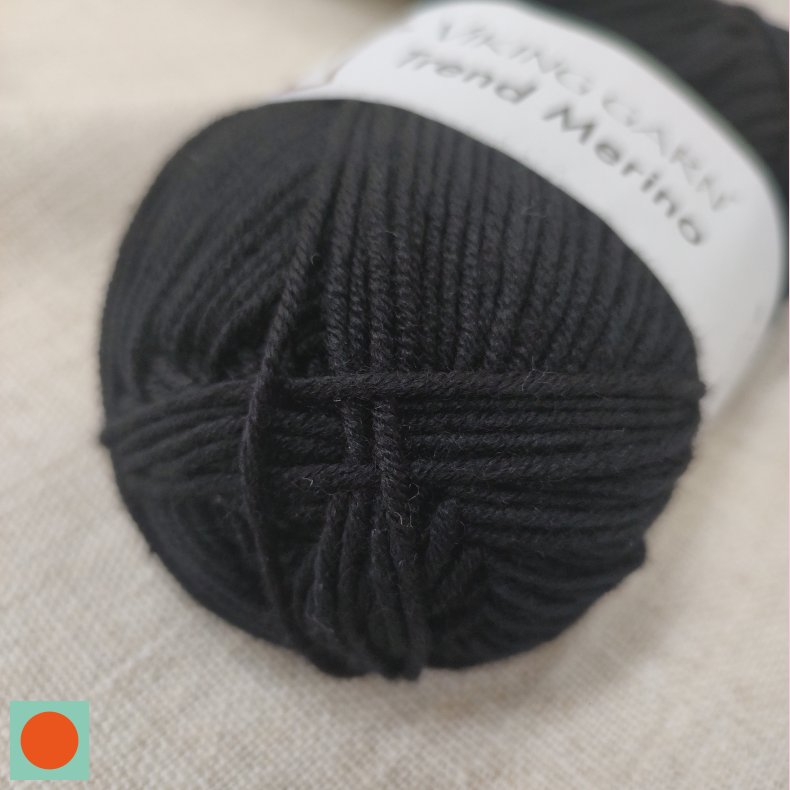 TREND MARINO // Sort Nr. 403
