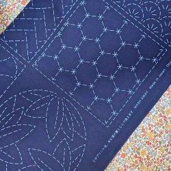 Sashiko Stof 18 motiver // SORT , MARINO BL� ELLER NATUR HVID