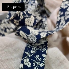 Skr�b�nd // Marine Flowers