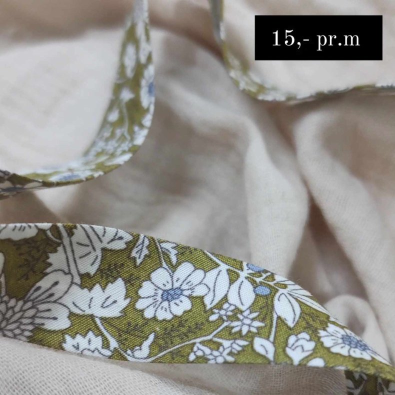 Skr�b�nd // Forrest Flowers