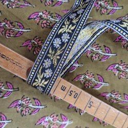 B�nd // Sari Trim Titik 2 cm