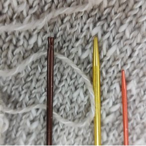 Italiensk lukning // uld stoppenle 39,-