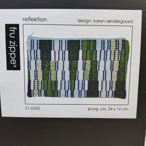 Fru Zippe // Pung Reflektion