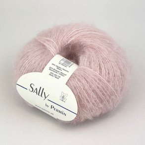 SALLY //  Rosenblade Nr. 07