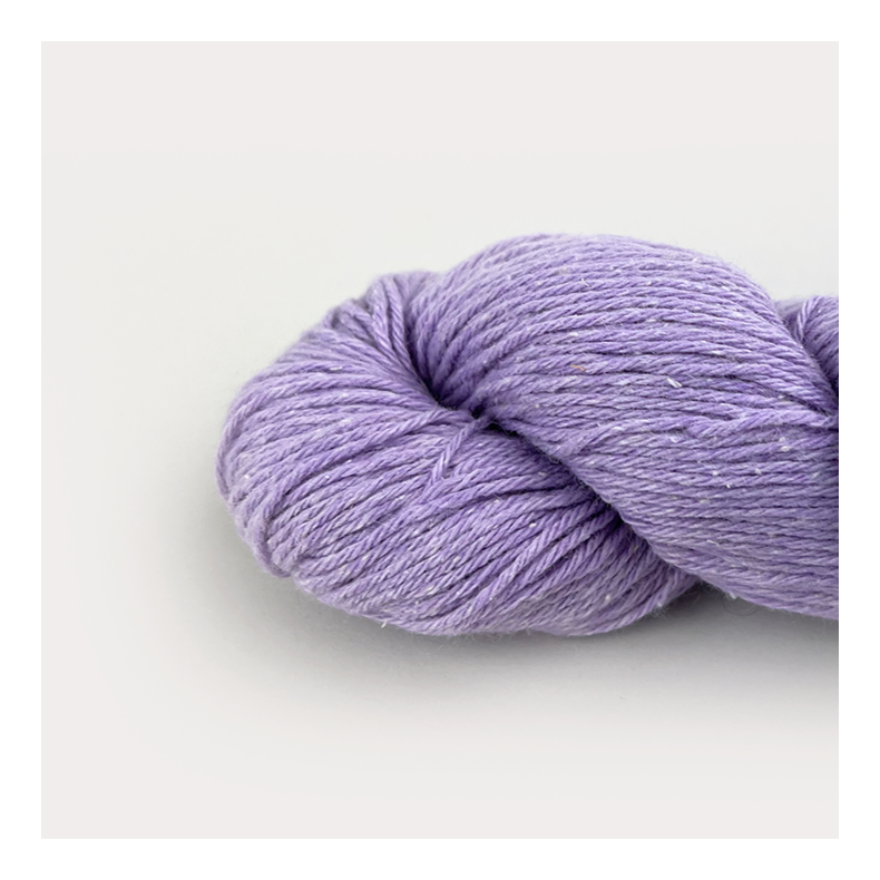 LUNA  // Lyse Lilla nr. 17