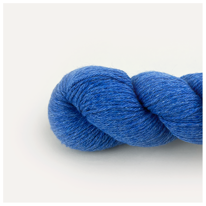 LUNA  // Koboltbl� nr. 23