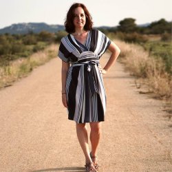 AKINORI DRESS STR. 30-54 - Wardrobe by me