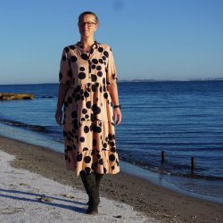 Freedom dress str. 30-54 - Wardrobe by me