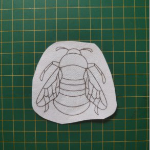 Broderi skabelon // Insekt Bo