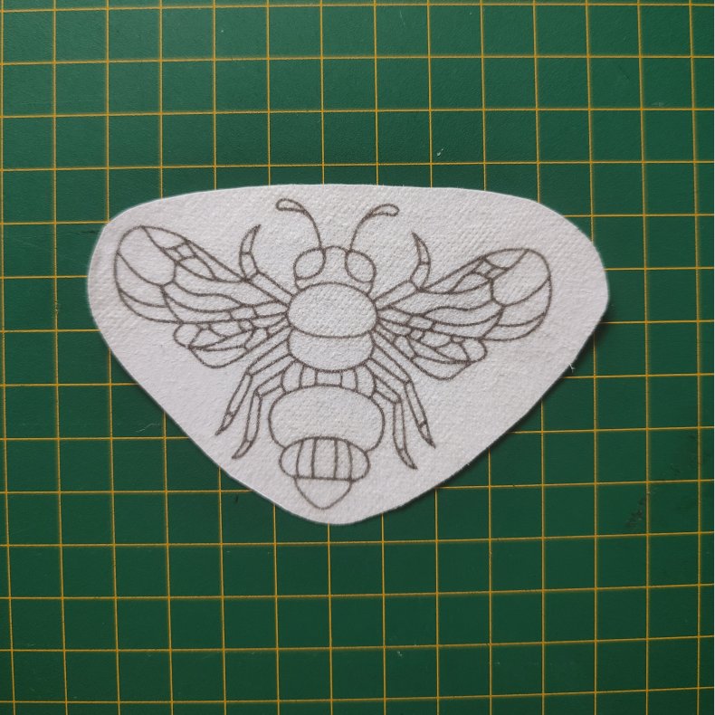 Broderi skabelon // Insekt Bella