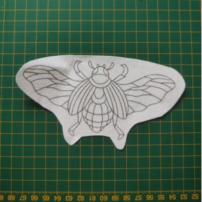 Broderi skabelon // Insekt Karmen