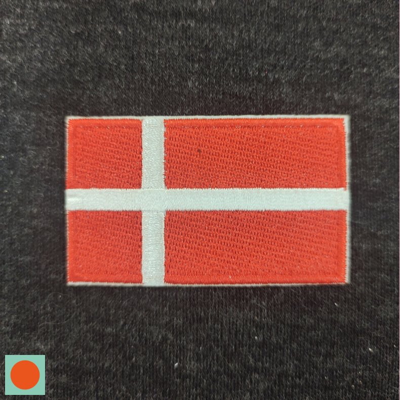 Dannebrogsflag // 4 x 6,5 cm