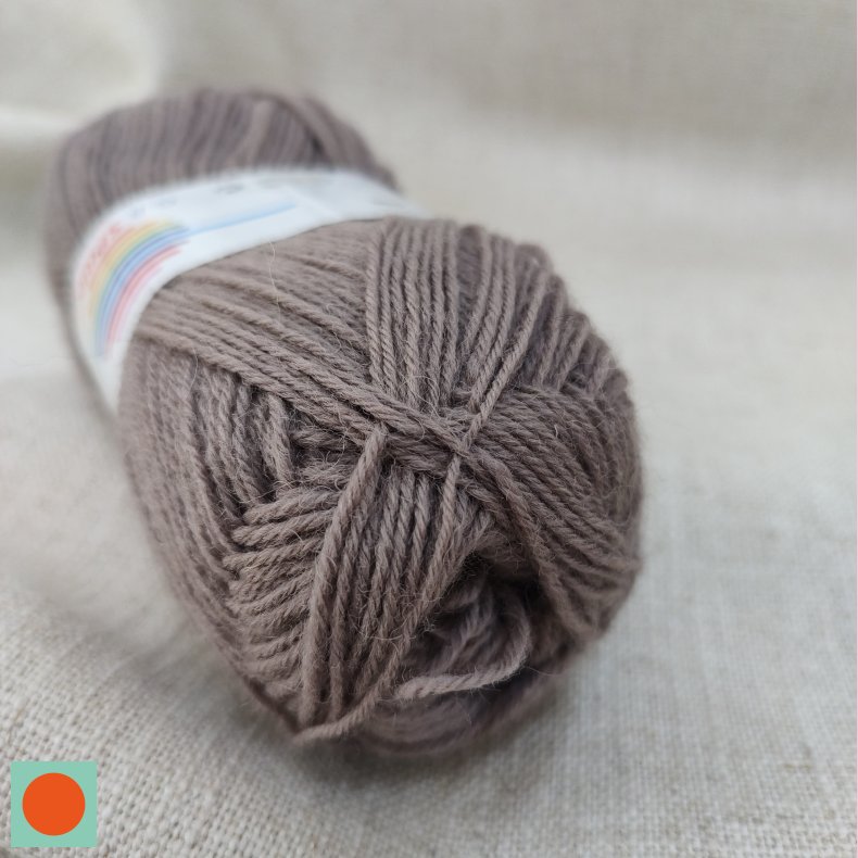 Strmpegarn // Melange Camel nr. 309