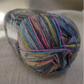 Strmpegarn // Colour Pop