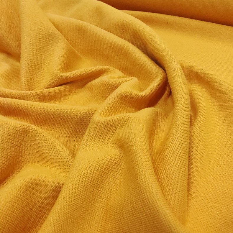 Rib R�rstrik // Okker gul karry