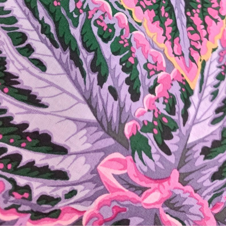 Kaffe Fassett // bold leaves pink