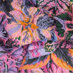 Kaffe Fassett // bold leaves pink