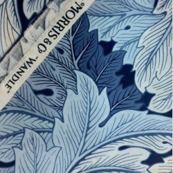 Morris &amp; Co Wandle // Large Acanthus