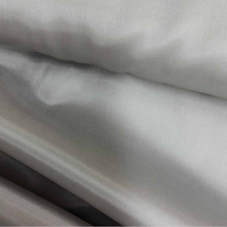 Foer Acetat // Creme Nude Varmt