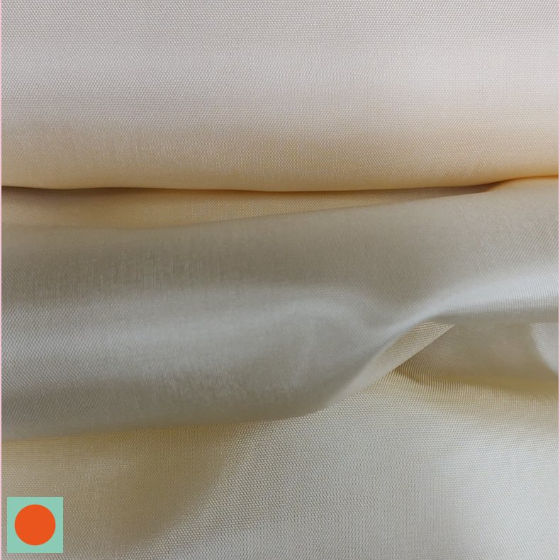 Foer Acetat // Creme Gylden