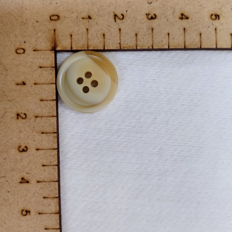 Knap // M�lk lys m. kant 2cm