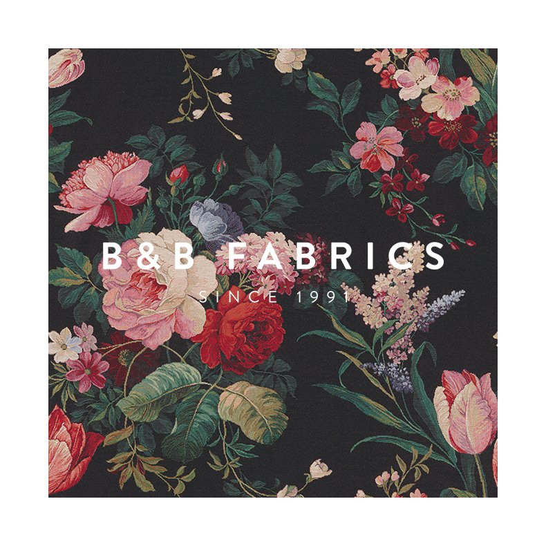 Gobelin // Painted Vintage Bouquet