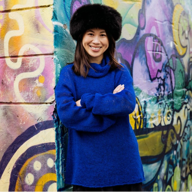 StrikkeOpskrift PDF // Fero Bluse Einband Str. S -3XL DK