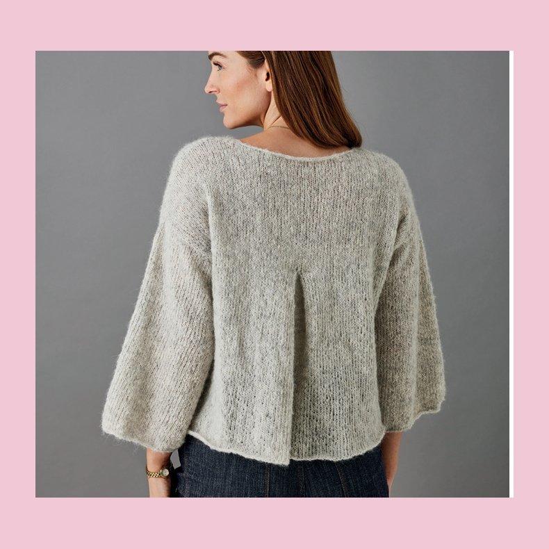 Strikkeopskrift PDF // Nanna bluse med l�g i ryggen nr. 892311 DK SE NO