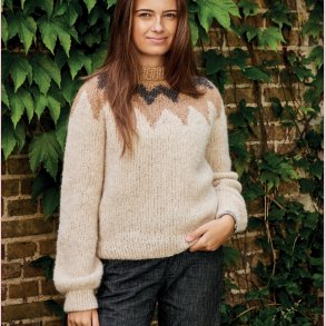 Strikkeopskrift PDF // Nanna Sweater med m�nsterstrikket b�restykke nr. 892317 DK SE NO