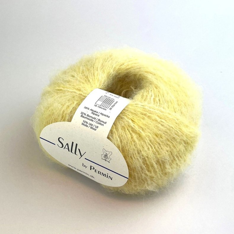 SALLY // Sol Gul Nr. 05