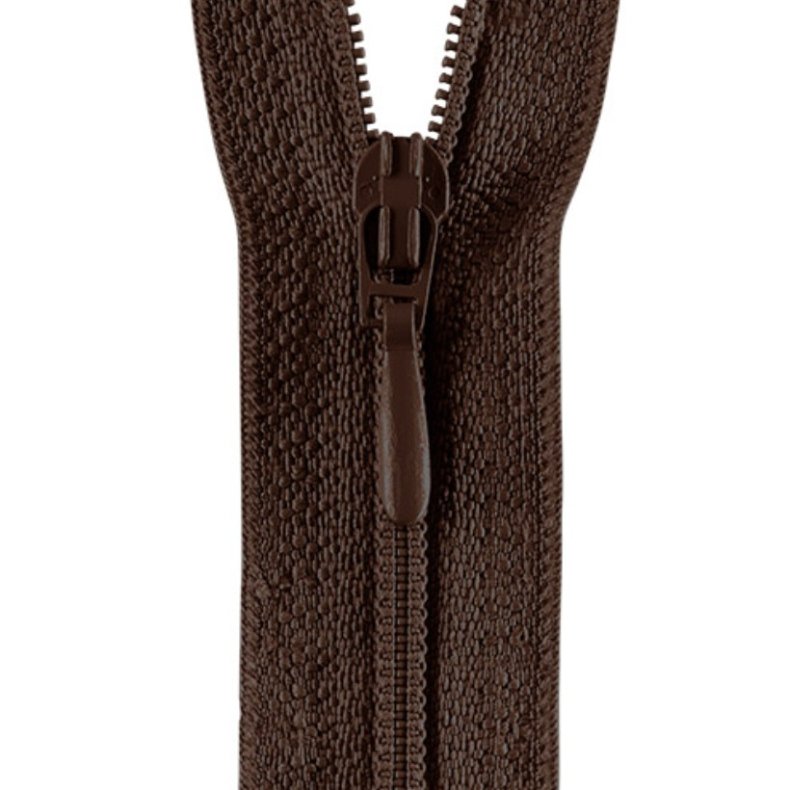 Lynl�se alm. // M�RKE BRUN