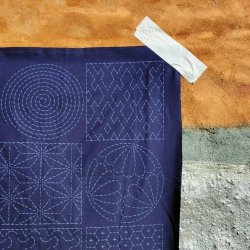 Sashiko Stof 18 motiver // SORT , MARINO BL� ELLER NATUR HVID